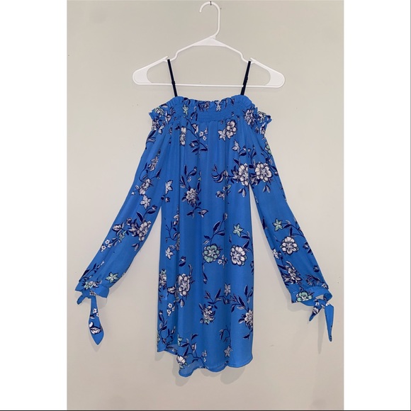 City Triangles Dresses & Skirts - Women’s City Triangles floral dress